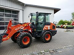 Kubota R090
