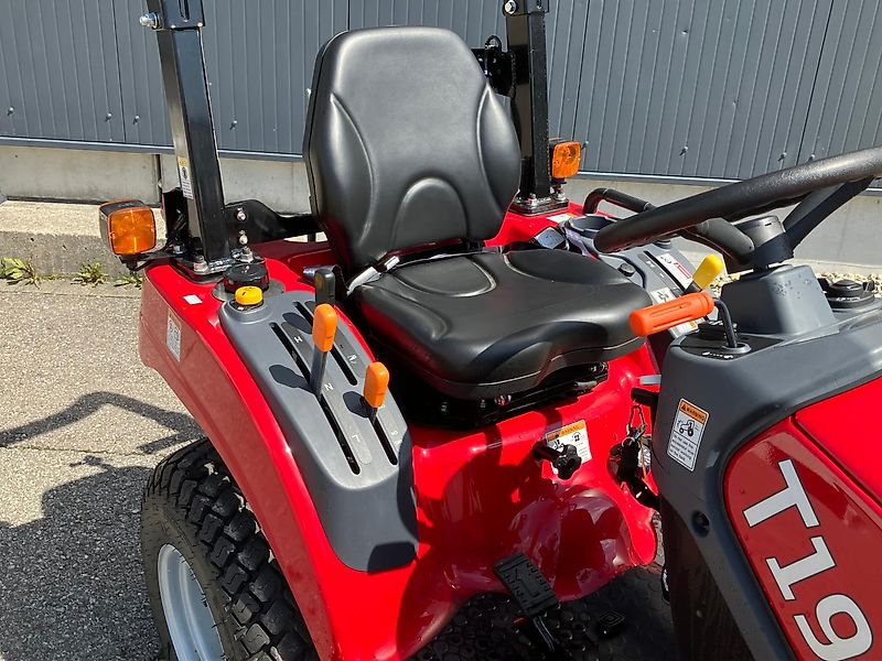 TYM T194 Rasentraktor