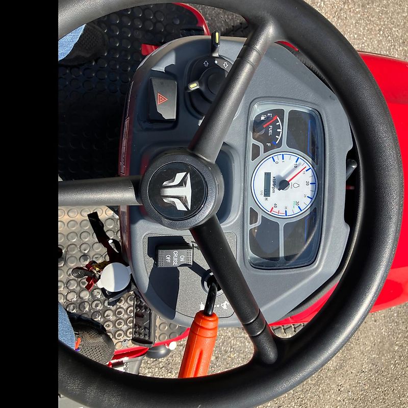 TYM T194 Rasentraktor