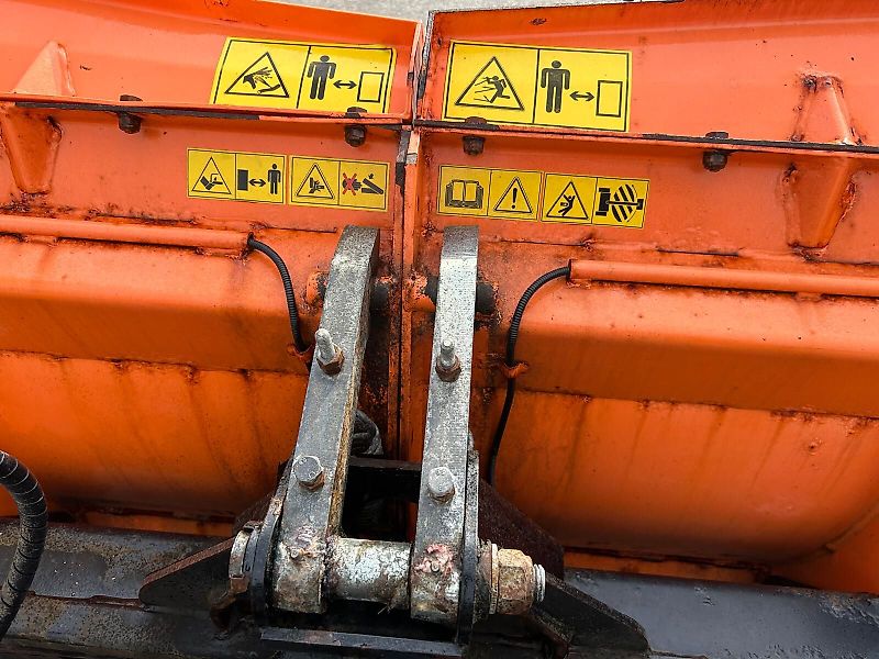 Pronar PU-3300 Schneepflug