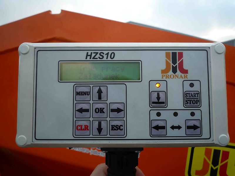 Pronar Salzstreuer HZS 10, selbstladend, NEU