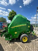 John Deere V451G