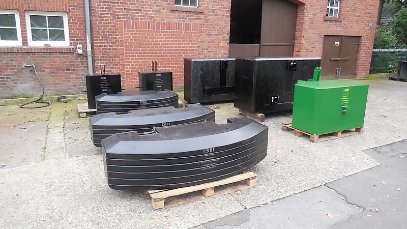 Heckgewicht zum mitführen eines Anhängers Unterflurgewicht Betongewicht ab 860 Euro