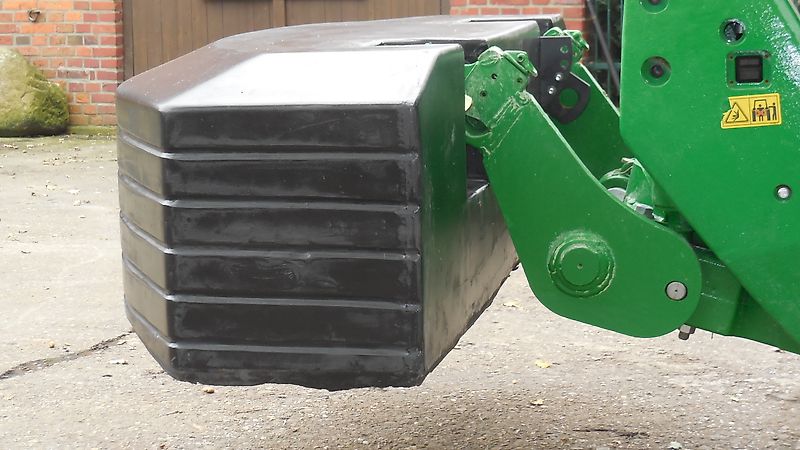 Heckgewicht zum mitführen eines Anhängers Unterflurgewicht Betongewicht ab 860 Euro