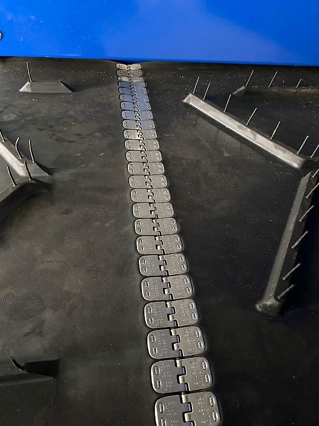 Rolmet Vorratsbunker / Receiving hopper / Trémie de réception / Cesto di ricezione / Приёмная корзина / Kosz przyjęciowy KP-1