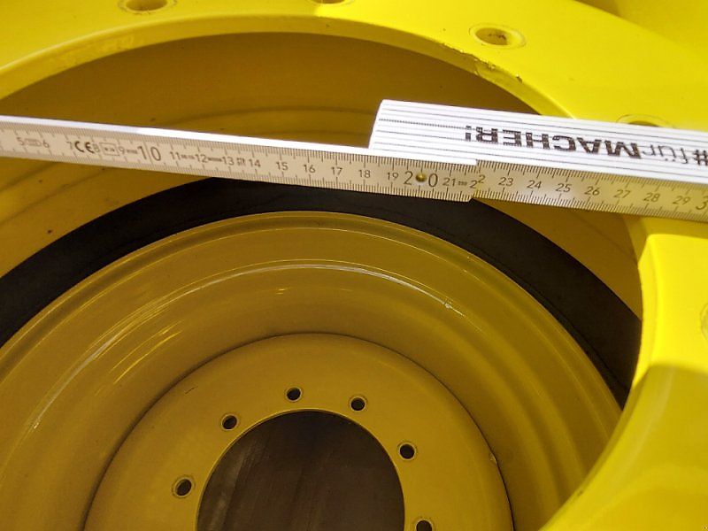 Continental 710/70R38 + 600/65R28