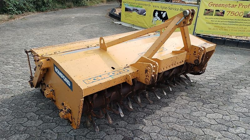 Bomford Bomford DYNA Drive 220, 260 & 300 Bodengetriebene Fräse für Greening-Randstreifen mit Pneumatikstreuer zur Einsaat Gülleeinarbeitung Reihenpflege in Sonderkulturen