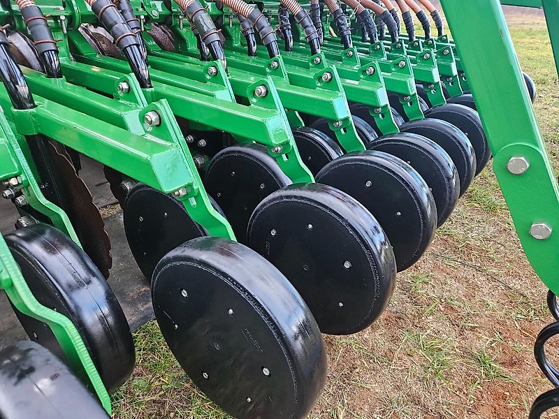 Kerner Agregat Uprawowo Siewny Kverneland Amazone Kerner Ad 303 Kc 300 Da - p