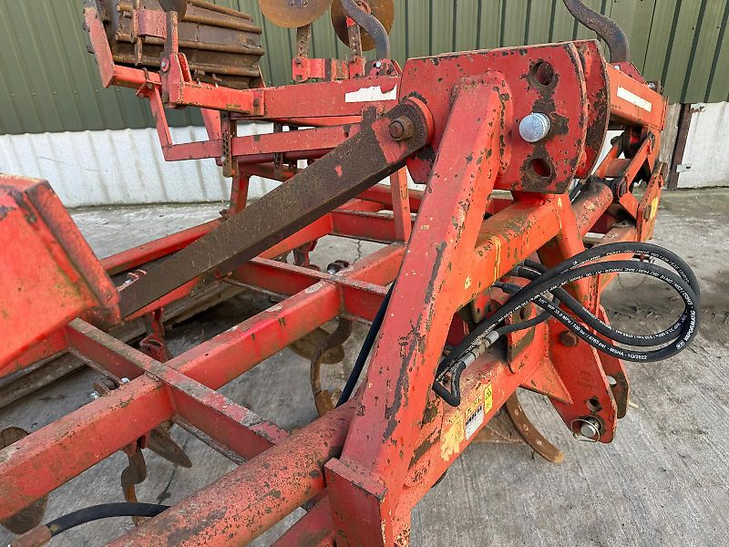 Knoche 4.5m Folding Cultivator