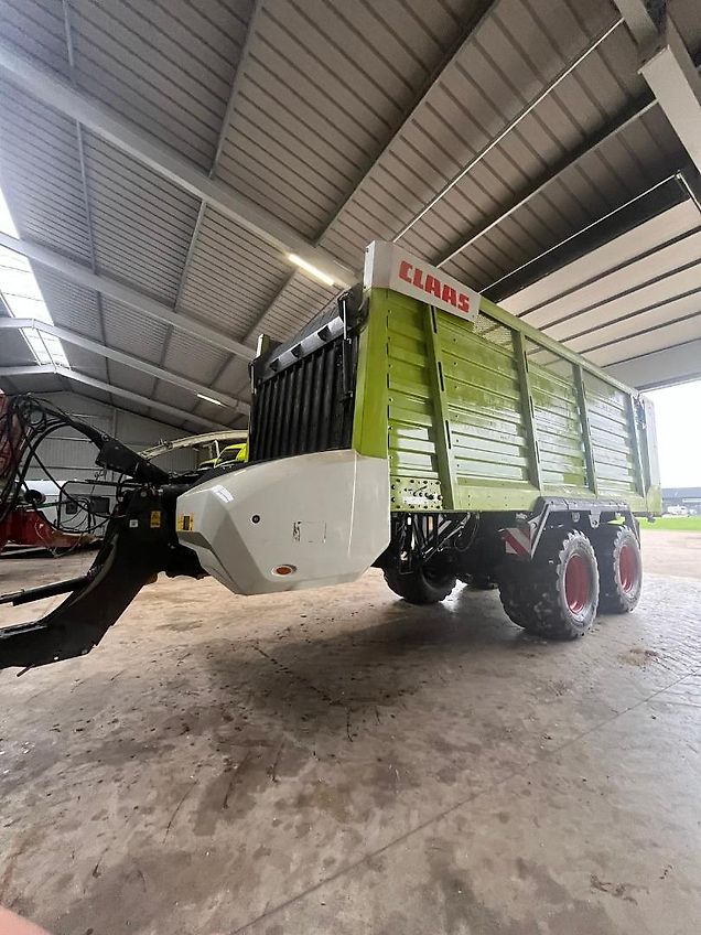 Claas Cargos 8500
