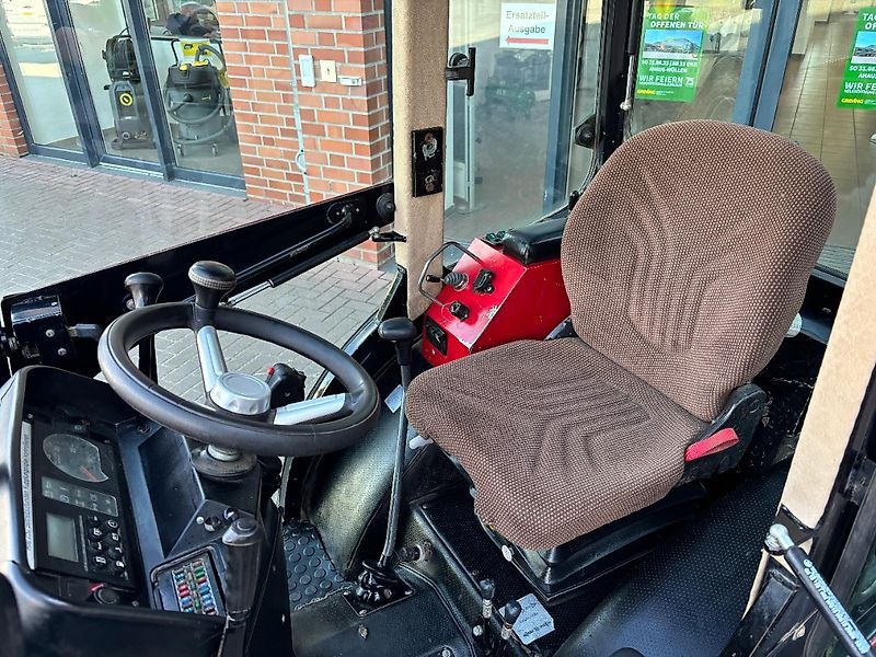 Case BERGmeister 924A