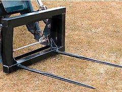 Ballenspiess Euroaufnahme 700kg Tragfähigkeit - Für EURO-Norm