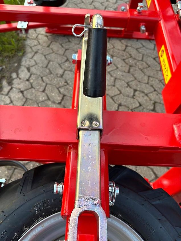 Brix Unicult Bio Biogrubber Grubber 6m neu Flachgrubber Ultraflachgrubber Federzinkenegge