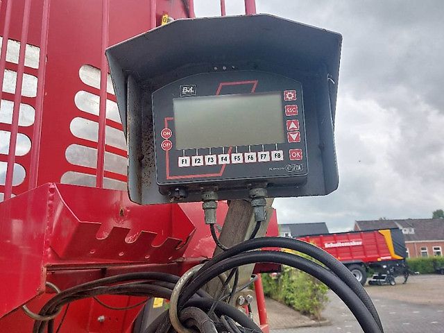 BvL V-Mix 27-2S voermengwagen