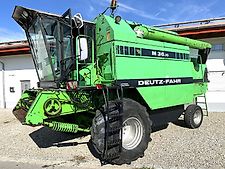 Deutz-Fahr M 36.10 mit 4,2 Meter Schneidwerk und Schneidwerkswagen