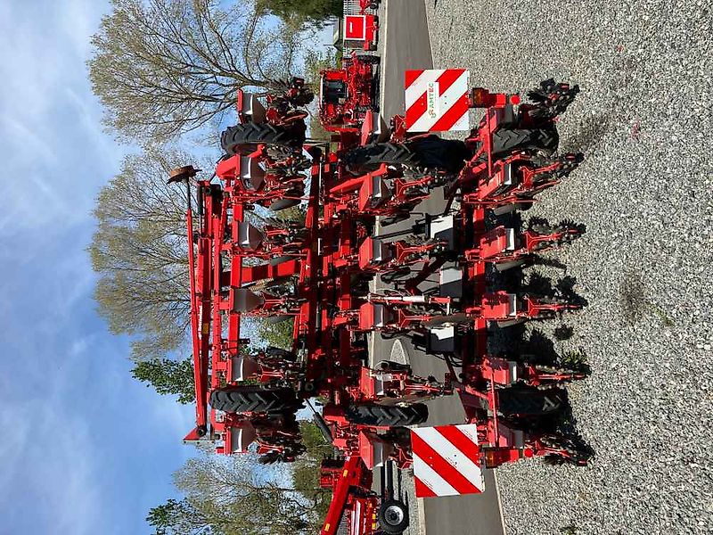 Kverneland Monopill, 18 Row, Sugarbeet Drill