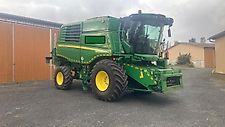 John Deere T560i Hillmaster
