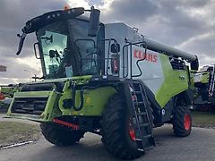 Claas TRION 660
