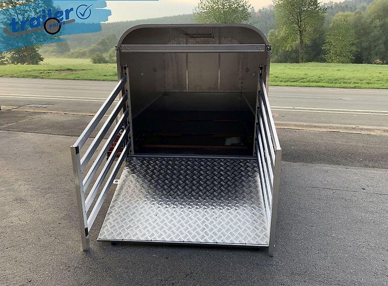 Ifor Williams Viehanhänger, Modell: P7e - 750kg