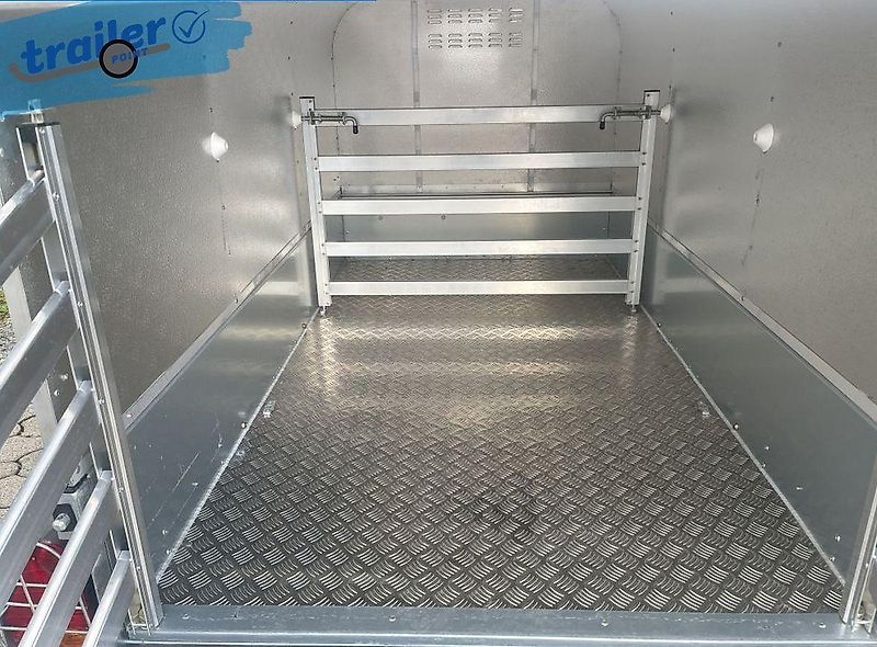 Ifor Williams Viehanhänger, Modell: P7e - 750kg