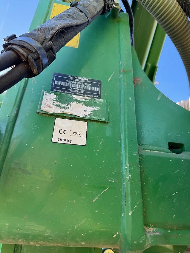 John Deere 1725 NT+FT180 wenig benutzt