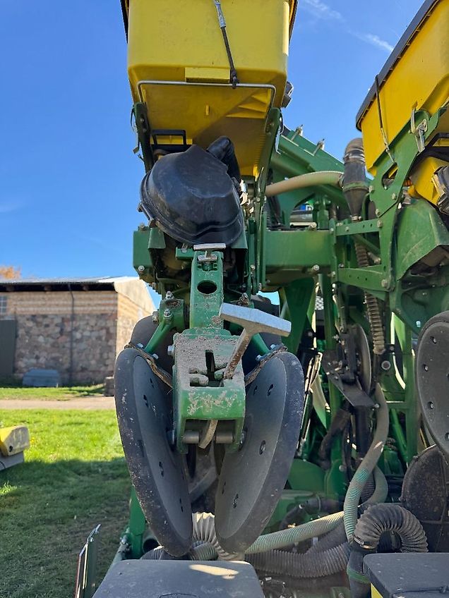 John Deere 1725 NT+FT180 wenig benutzt