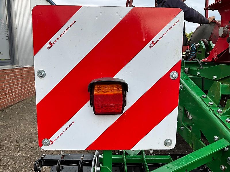 Düvelsdorf Green.Rake expert + Terra.Roller eco + ES-8