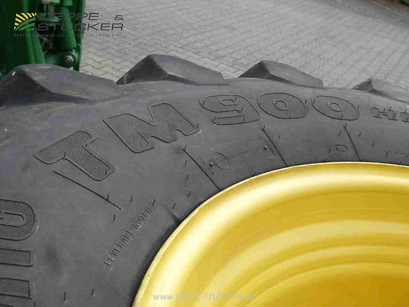 Trelleborg 600/70R30 / 710/75R42 TM 900