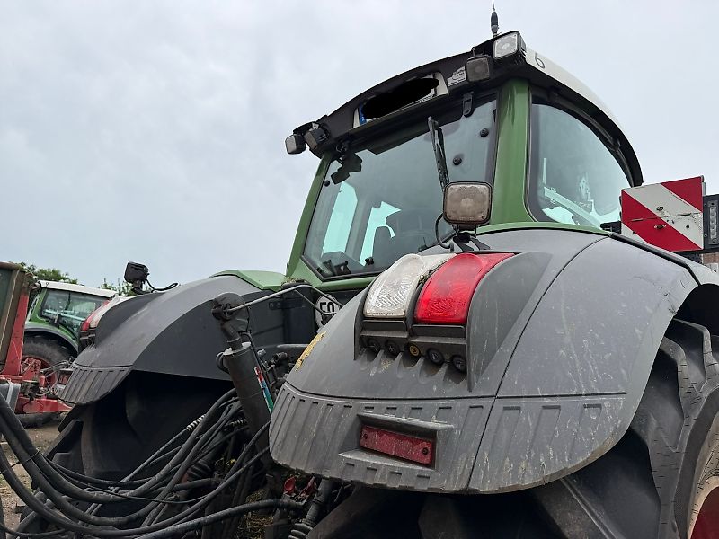 Fendt 828 Vario S4 ProfiPlus