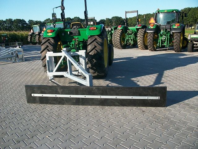 Hofstede Voerschuif voer stal voerpad voergang schuif schuiver hydraulisch