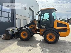 JCB 409