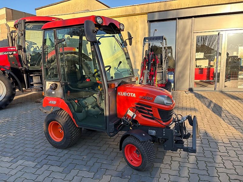 Kubota BX2350