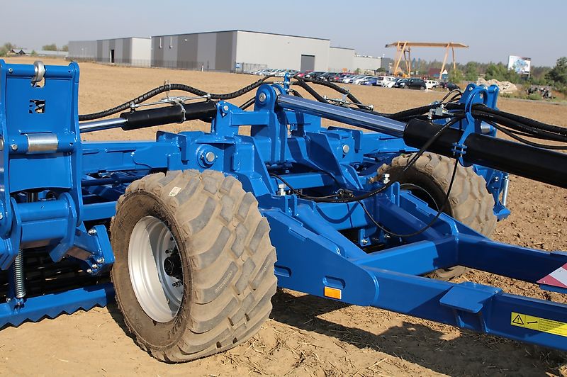 Rolmako Big Field System Carrier
