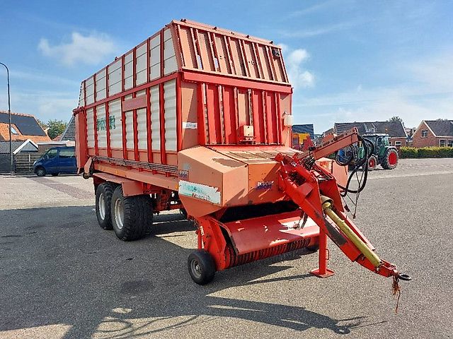 Pöttinger EuroProfi 2 opraapdoseerwagen