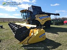 New Holland CR 9.80 (MY 2016) Raupe
