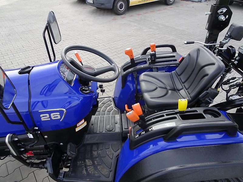 Farmtrac Farmtrac 30 30PS Traktor Schlepper Mitsubishi kein Solis Kubota