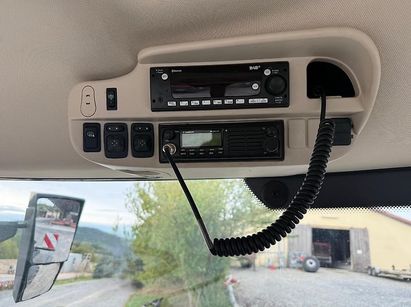 John Deere 6R 250 Schwarz