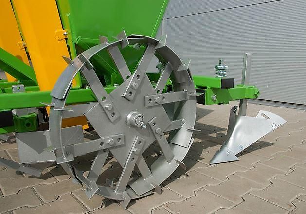 Top-Agro Best Qualitat Kartoffelpflanzmaschinen - 2-reihige Legemaschine S239 / S239/1