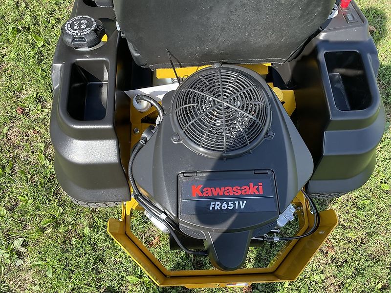 Hustler Raptor SD 42 107cm / 20h