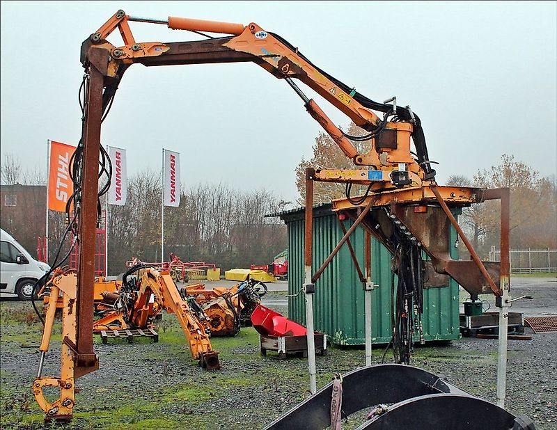 mulag Gebr. MULAG Heckmähausleger mit Anbaukonsole