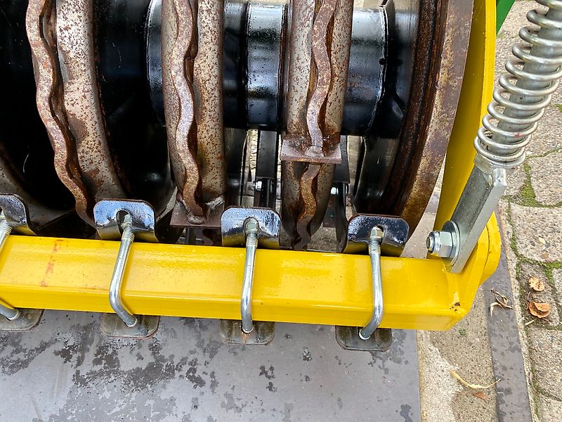 Kerner FP CW 5560 Crackerwalze 6 m, Frontanbau