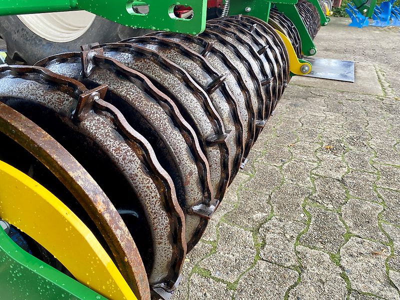 Kerner FP CW 5560 Crackerwalze 6 m, Frontanbau