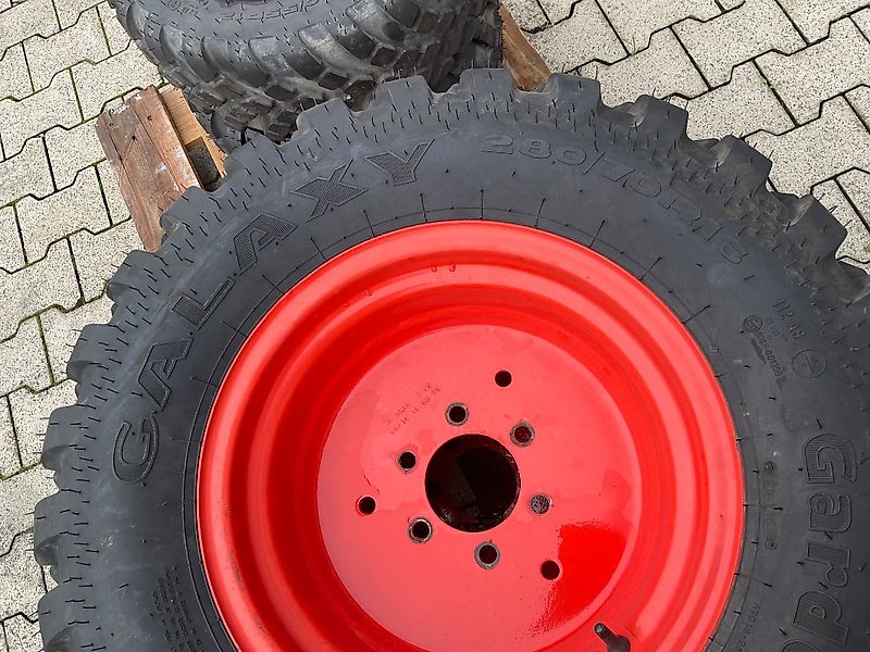 Kioti 280/70R16 + 220/55R12