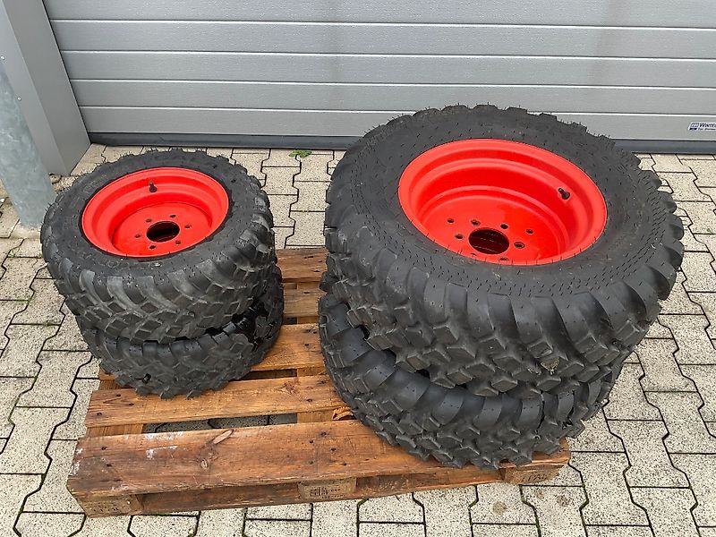 Kioti 280/70R16 + 220/55R12