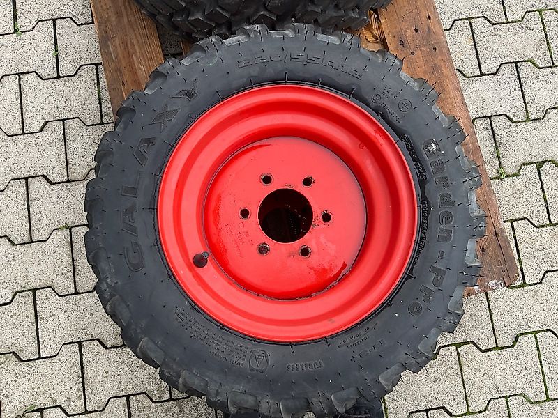 Kioti 280/70R16 + 220/55R12