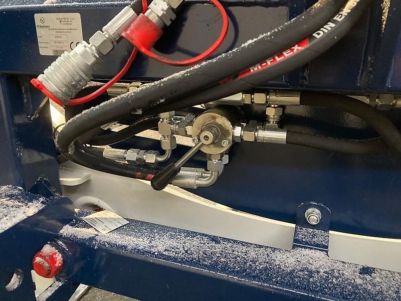 SAT Aktion-Rundballenabroller-NEU