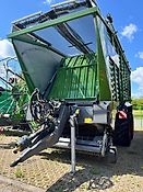 Fendt Tigo 75 XR mit 800/45 R30,5 Bereifung, Laderaumabdeckung und 2 Dosierwalzen