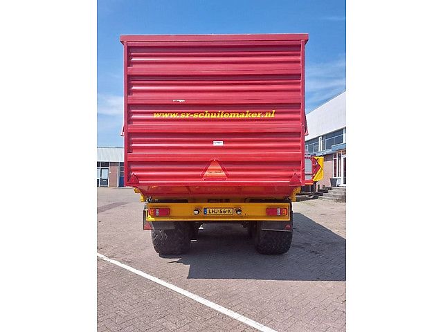 Schuitemaker Rapide 155 SW opraapwagen