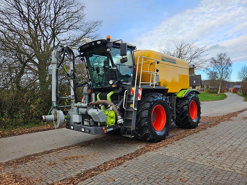 Claas Xerion Saddletrac 3800 "viele Neuteile und Reparaturen durchgeführt"