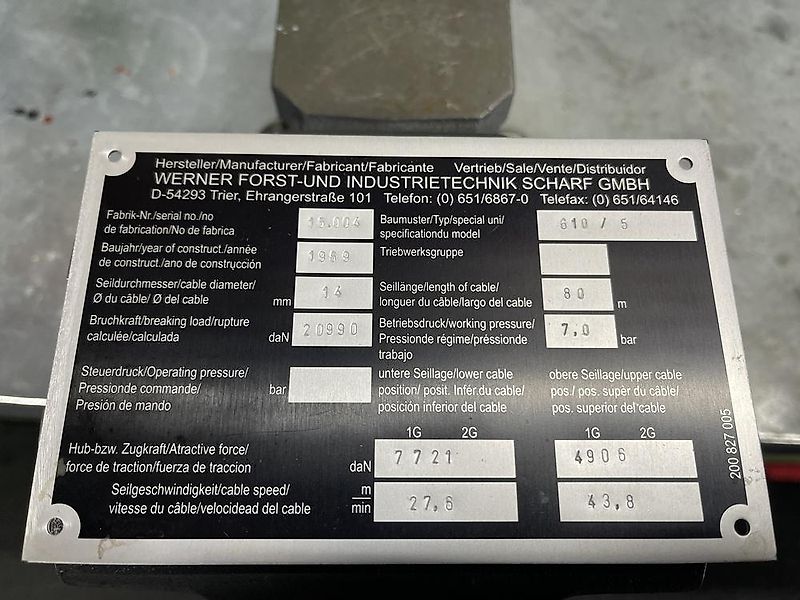 Mercedes-Benz Unimog U1000 mit Werner Forstausrüstung